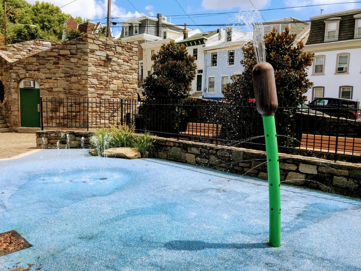 فيلادلفيا Hideaway On Hermit Street - Walk To Main Street Manayunk المظهر الخارجي الصورة